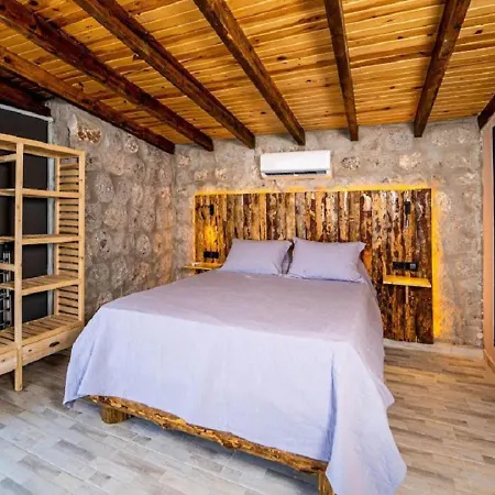 Private Pool With Garden For 2 People In Fethiye, Faralya - Awz 228 Fethiye